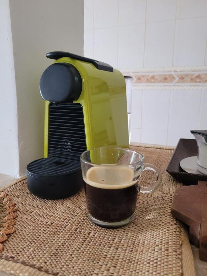 Apartamento Cabo Frio Temporada 600M Da Praia エクステリア 写真