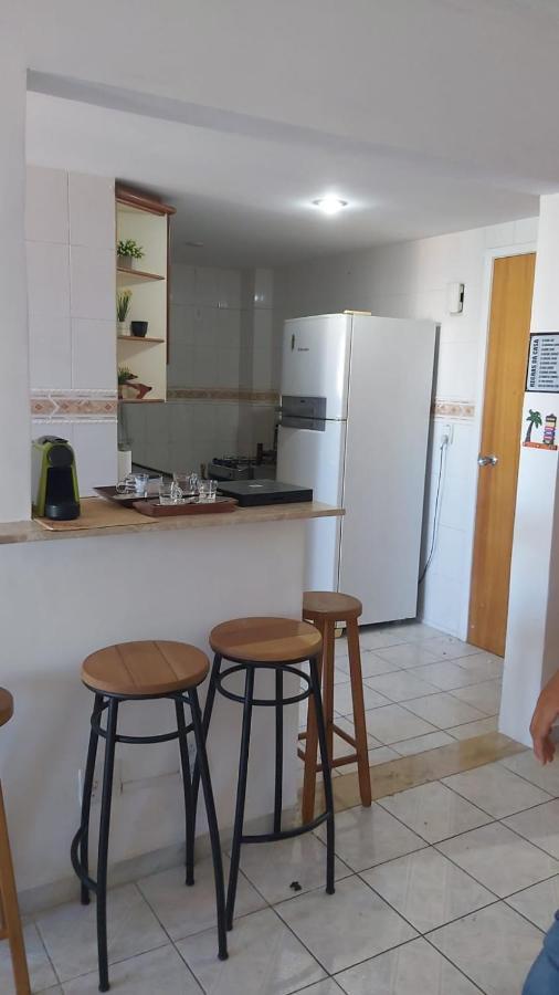Apartamento Cabo Frio Temporada 600M Da Praia エクステリア 写真